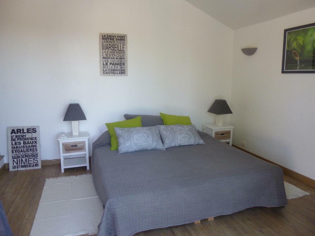 Les Chambres Des Taillades Les Taillades Екстер'єр фото